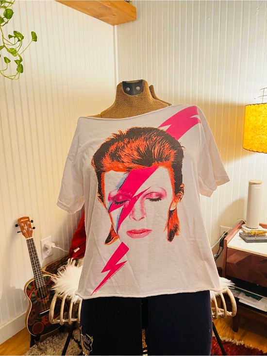 David Bowie￼ Other - DAVID BOWIE Ziggy Stardust Graphics WHITE  Tshirt - Women's Sz M NEW